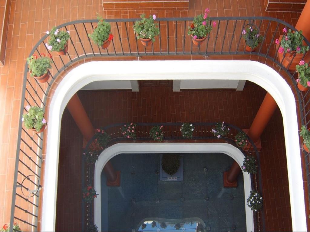 Hotel Casa Del Agua 4*